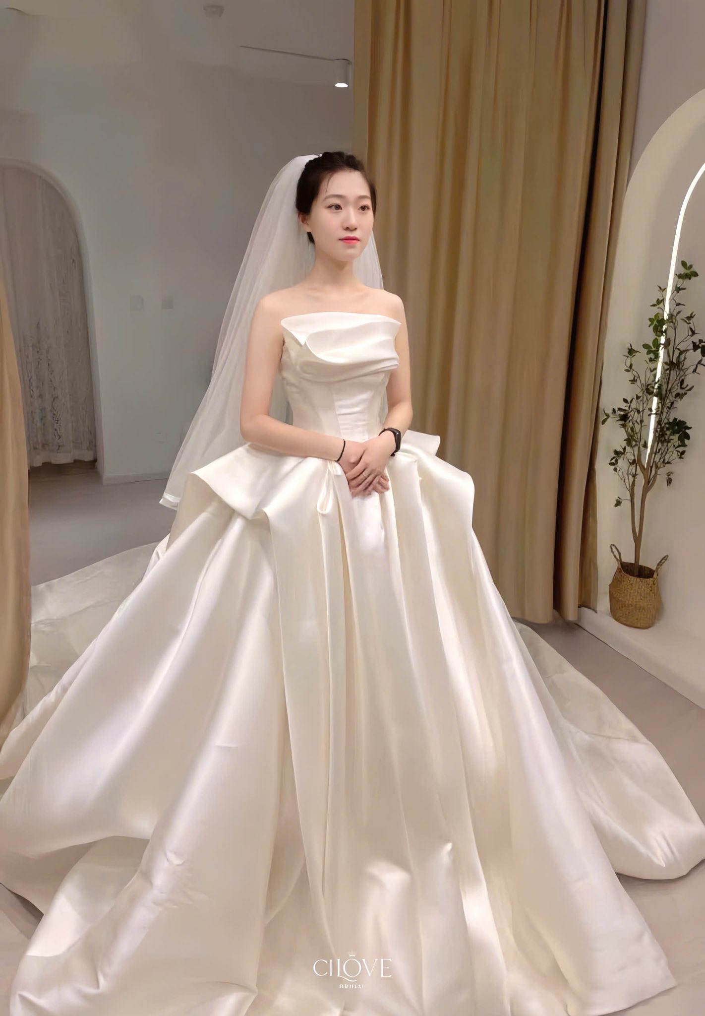 Top 5 kiểu váy được yêu thích nhất không bị lỗi thời