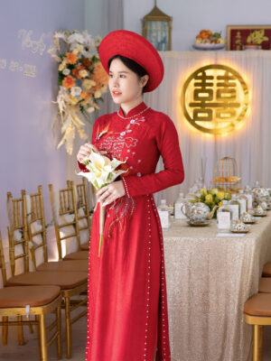 áo dài cưới truyền thống đỏ gấm thêu rồng phượng