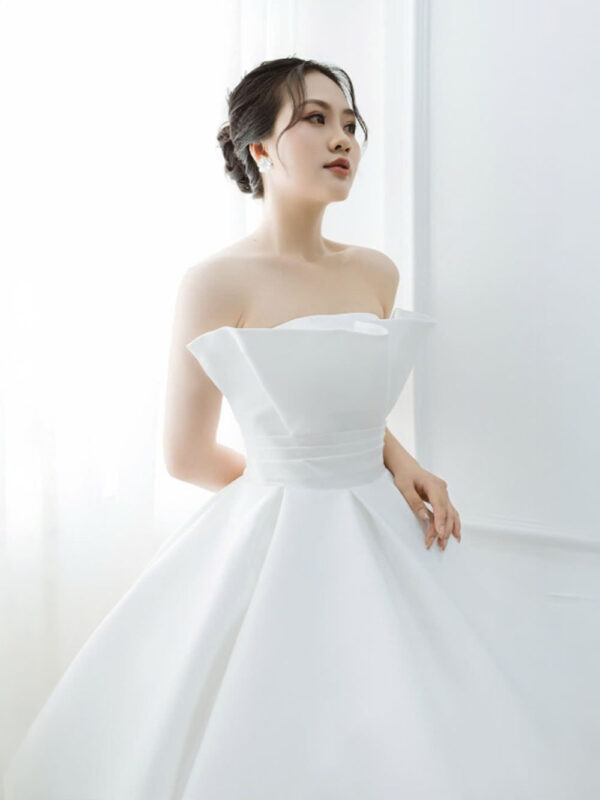 Thiết kế váy cưới dáng công chúa cổ điển
