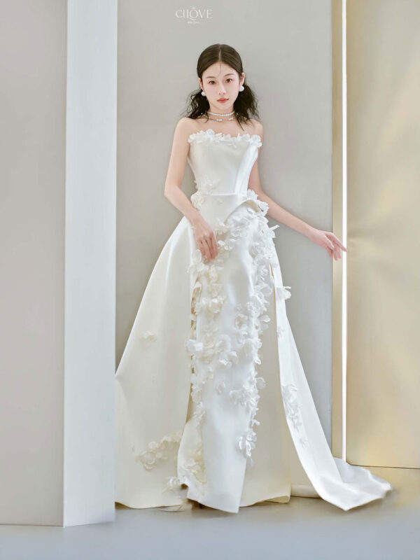 Váy cưới công chúa không tay hoa nổi – Thanh lịch & thời thượng