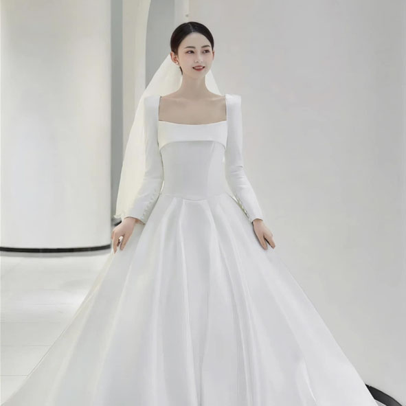 váy cưới làm lễ gia tiên